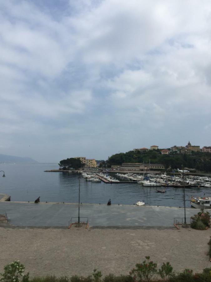 Casa Maili Lägenhet Fezzano  Exteriör bild