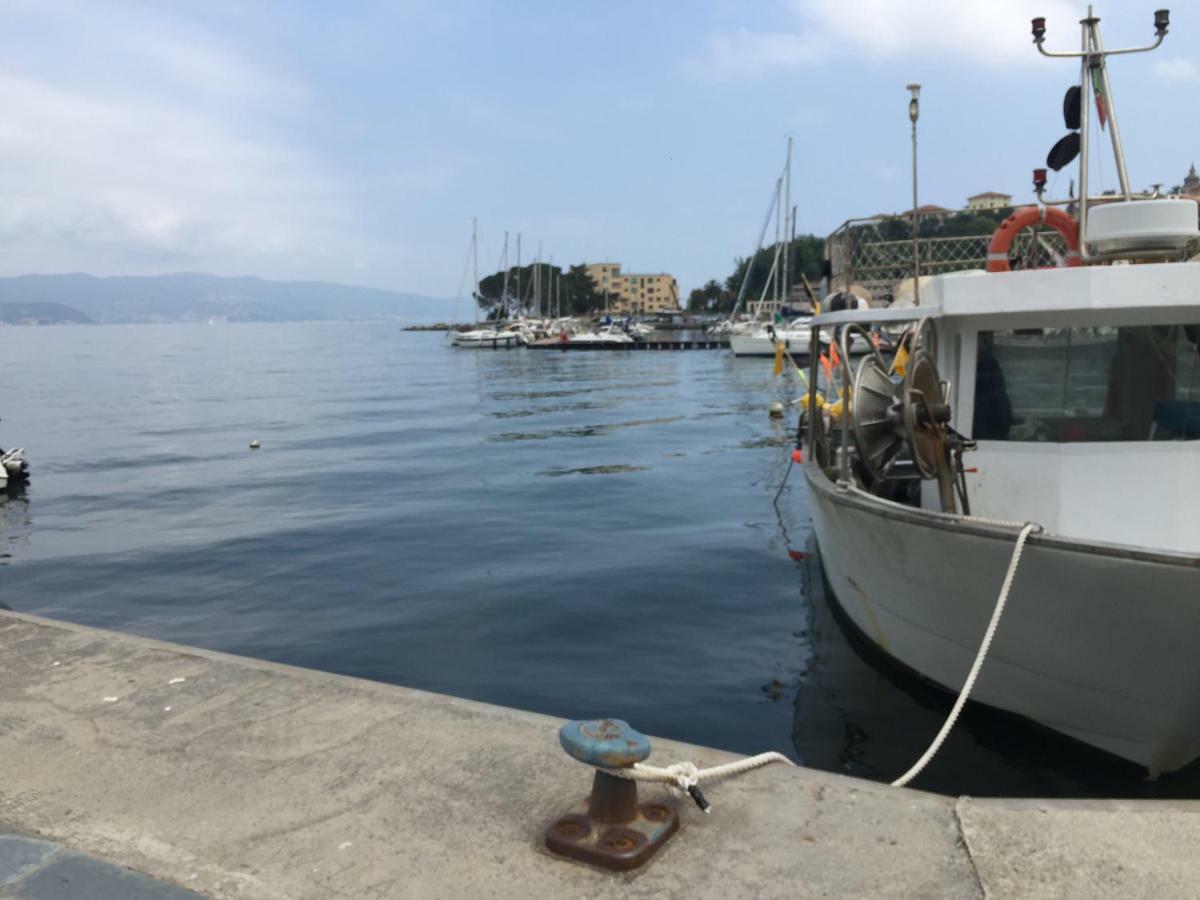 Casa Maili Lägenhet Fezzano  Exteriör bild